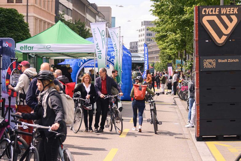 Rund 120 Aussteller präsentieren an der Cycle Week die gesamte Velopalette. Foto: Cycle Week / © Simon von Gunten
