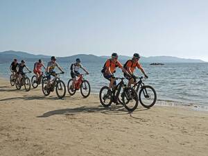 Die Tagestour nach Follonica ans Meer oder auf der Insel Elba ist jeweils der Höhepunkt einer Ferienwoche bei MTBeer.