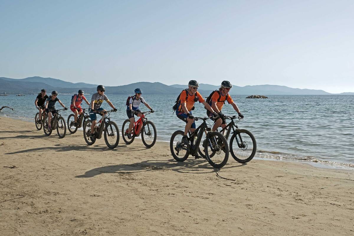 Die Tagestour nach Follonica ans Meer oder auf der Insel Elba ist jeweils der Höhepunkt einer Ferienwoche bei MTBeer.