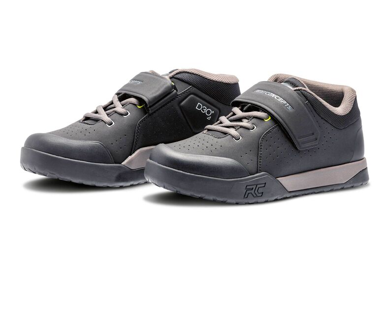 «TNT Shoe»
